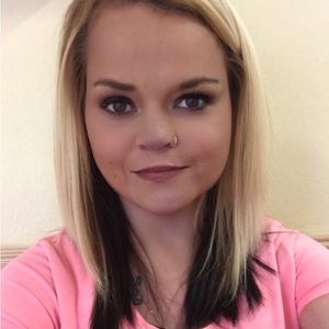 Meet your Posher, Thomasina